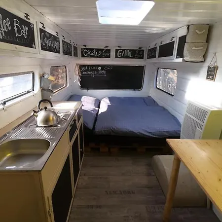 Cozy Caravan Next To Minizoo خيمة فخمة *